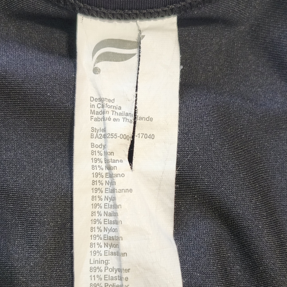 Fabletics Size Medium On-the-go Zip Impact Sports Bra - Picture 6 of 8